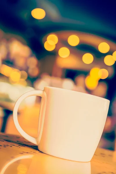 Taza de café en la cafetería —  Fotos de Stock