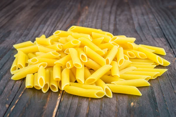 Raw pasta — Stock Photo, Image