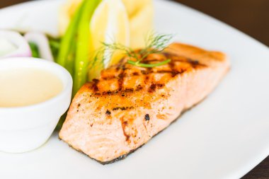 somon balığı filetosu