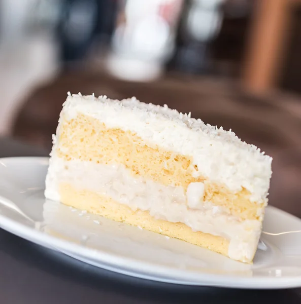 Coconut cake — Stock Photo, Image