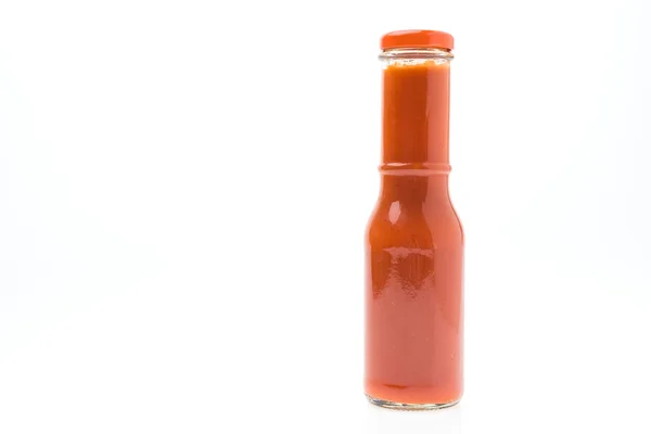 Botol saus diisolasi di atas putih — Stok Foto