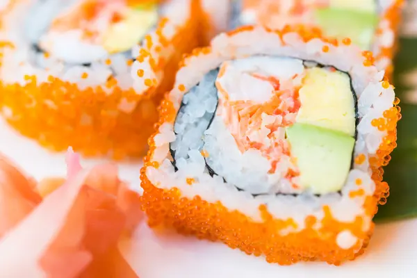 Kalifornische Rolle Sushi Maki — Stockfoto