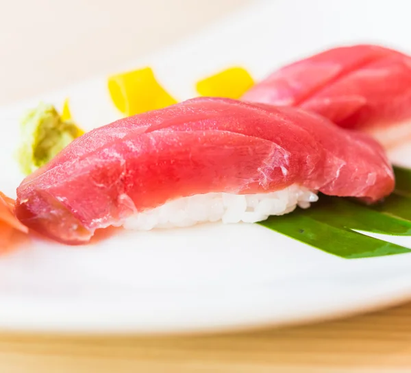 Sushi de atún —  Fotos de Stock