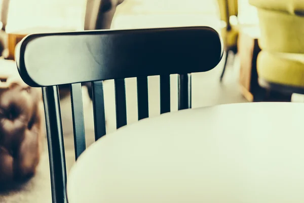 Stühle im Café — Stockfoto