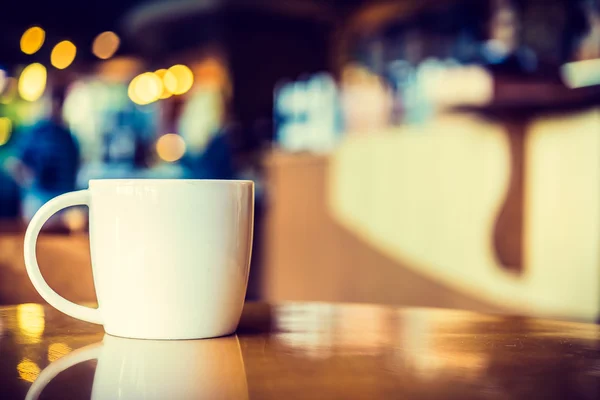 Xícara de café na cafeteria — Fotografia de Stock