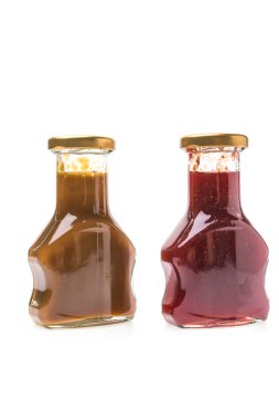 Karamel Sos ve çilek reçeli şişeler