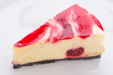 çilek peynirli kek