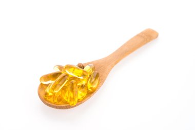 Tahta kaşık yağda balık