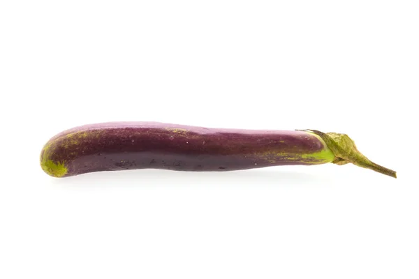 Aubergine geïsoleerd op witte achtergrond — Stockfoto