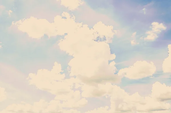 Mavi bulutlar gökyüzü — Stok fotoğraf