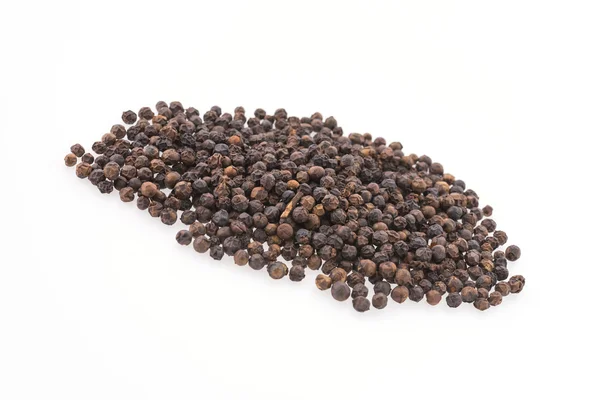 Black pepper isolated on white background — Stock Photo, Image