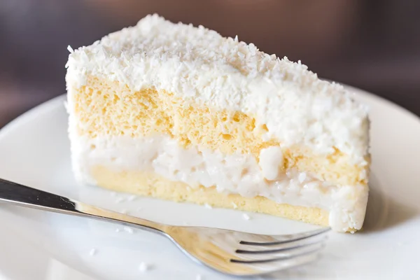 Coconut cake — Stock Photo, Image