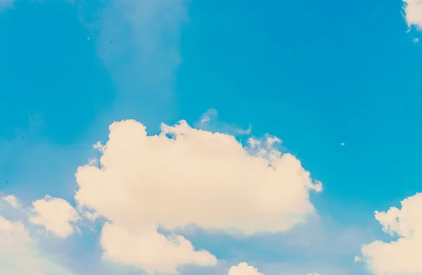 Blue sky clouds background — Stock Photo, Image