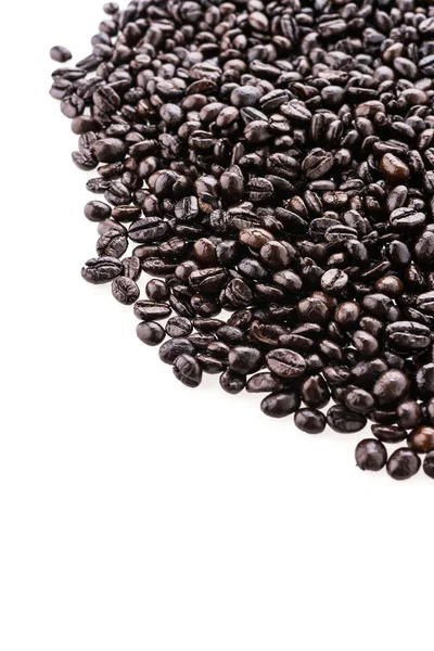 Kaffebönor isolerad på vit bakgrund — Stockfoto