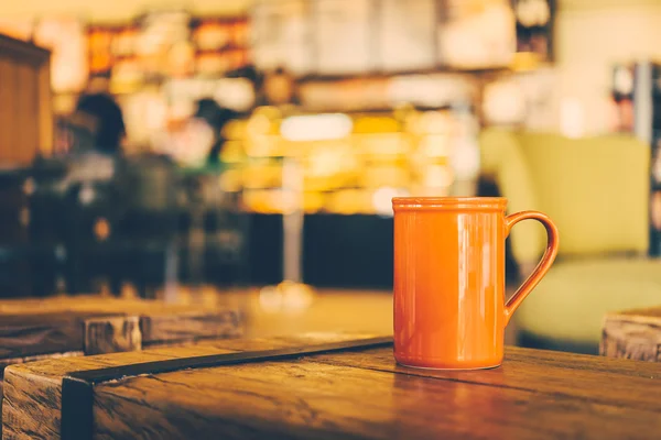 Red coffee mug — Stock Photo, Image