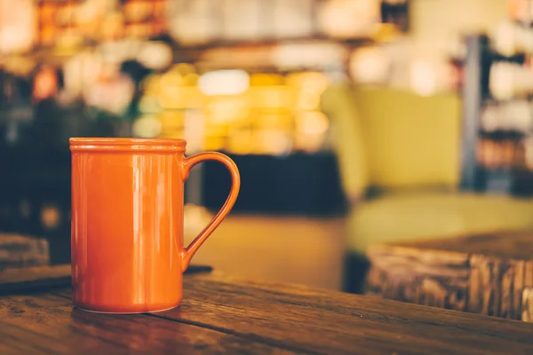 Rote Kaffeetasse — Stockfoto