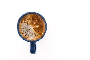 Kahve fincanı beyaz arka planda izole