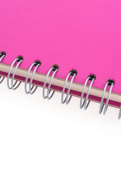 Cuaderno rosa aislado sobre fondo blanco —  Fotos de Stock