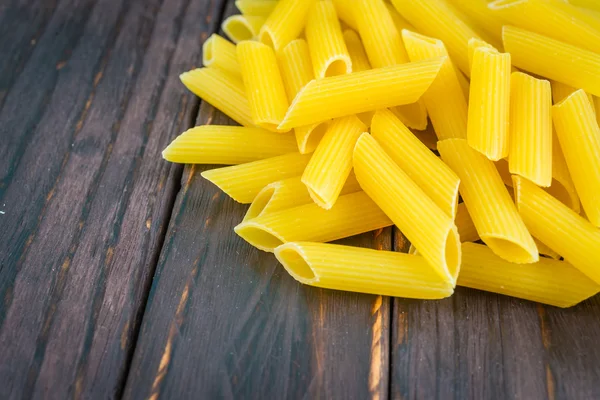 Ruwe pasta — Stockfoto