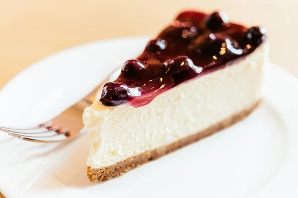 Blueberry cheesecake slice — Stock Photo, Image