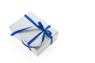 Gümüş hediye kutusu