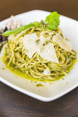 Pesto makarna