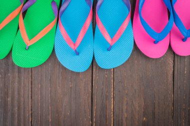 Colorrful yaz terlik