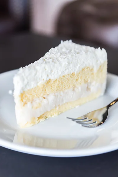 Coconut cake — Stock Photo, Image