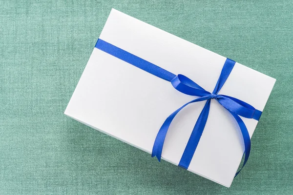 Silver gift box — Stock Photo, Image