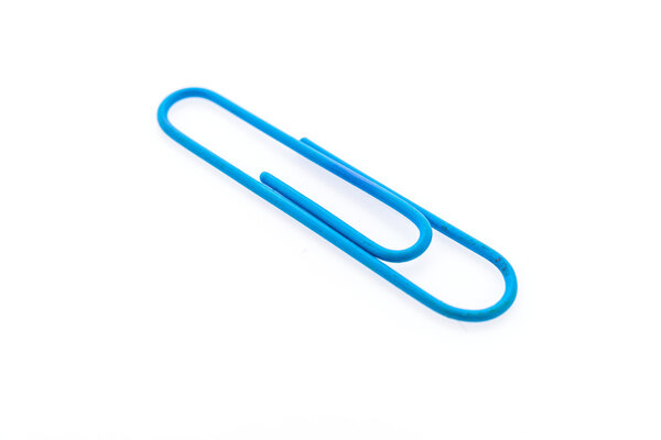 Зажим на белом
