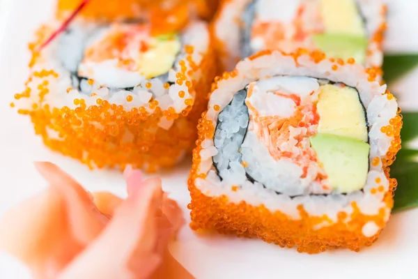 Californië sushi rolt — Stockfoto