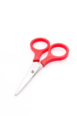 Kırmızı güvenli makas