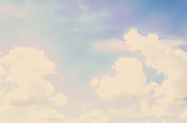 Mavi bulutlar gökyüzü — Stok fotoğraf