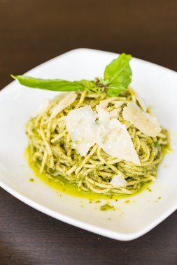 Pesto makarna