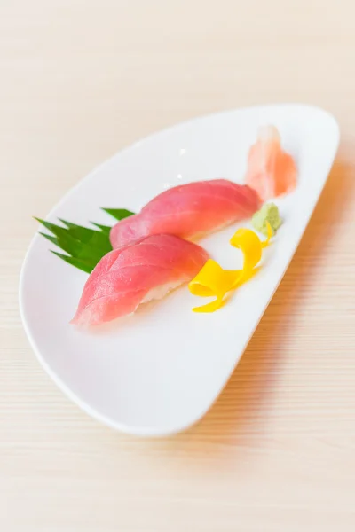 Tuna sushi — Stock Photo, Image