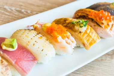 Nigiri Suşi