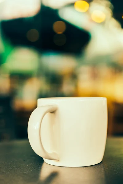 Чашка кофе в кафе — стоковое фото
