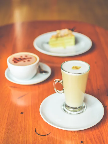 Coffee cup in shop — Stock Photo, Image