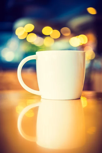 Kaffeetasse im Café — Stockfoto