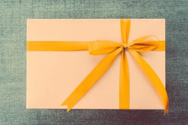 Noel hediyesi kutusu