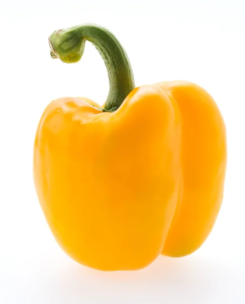 Один желтый перец — стоковое фото