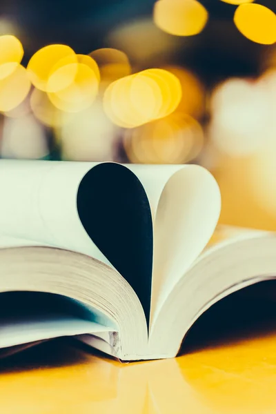 Hjärtat bok — Stockfoto