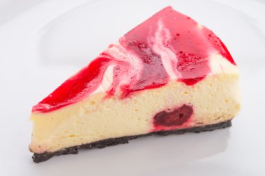 çilek peynirli kek