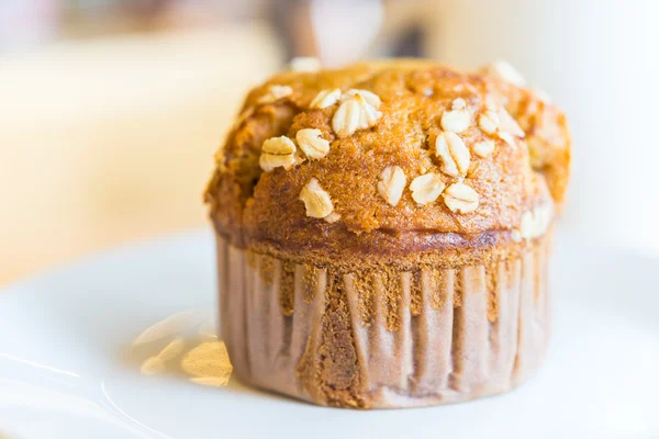 Muffin in coffee shop cafe — Stock Photo, Image