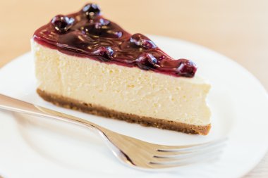 yaban mersini peynirli kek