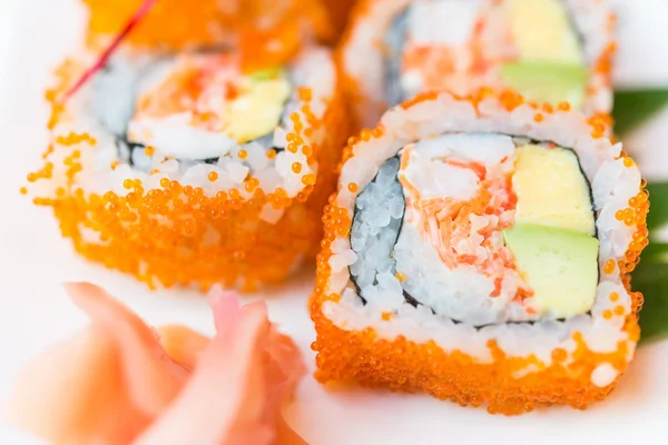 California roll sushi maki — Zdjęcie stockowe