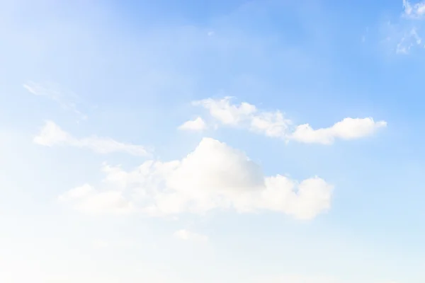 蓝天上的云 — 图库照片