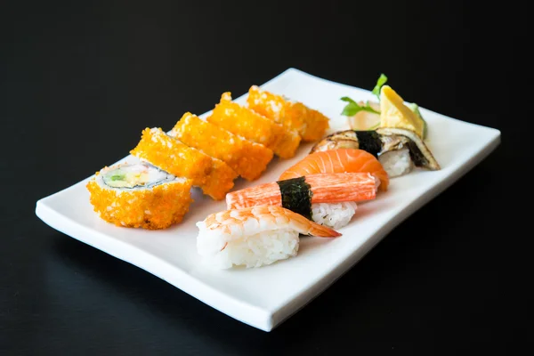 Nigiri sushi rolls — Stock Photo, Image