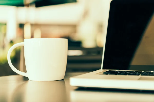 Tazza di caffè caldo — Foto Stock