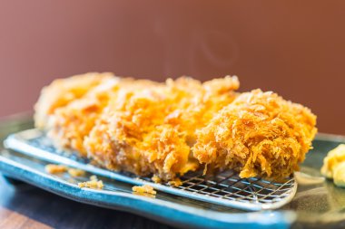 Kızarmış domuz eti